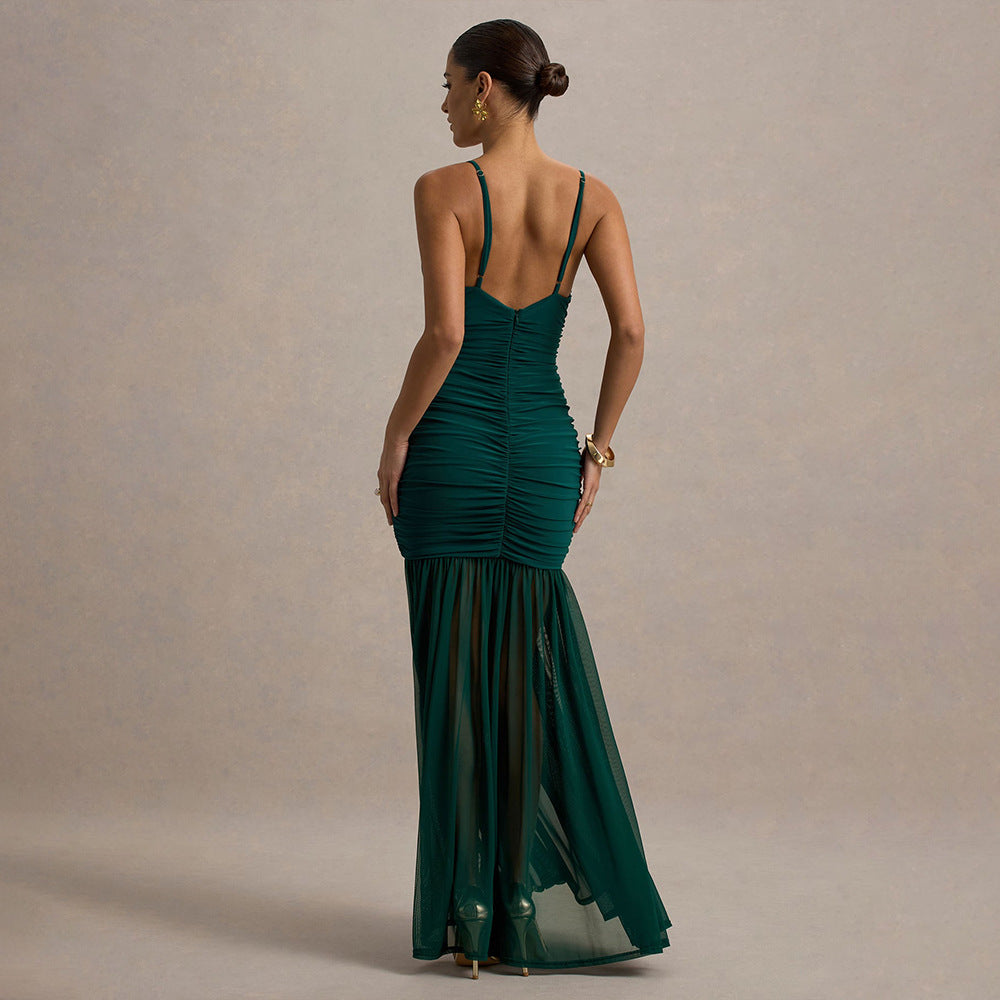 Robe plissée Anjola à décolleté plongeant en V