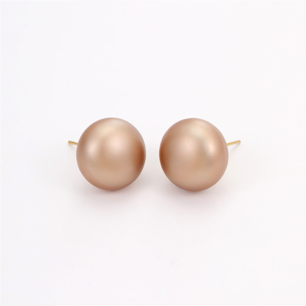 Amira Glossy Pearl Earrings