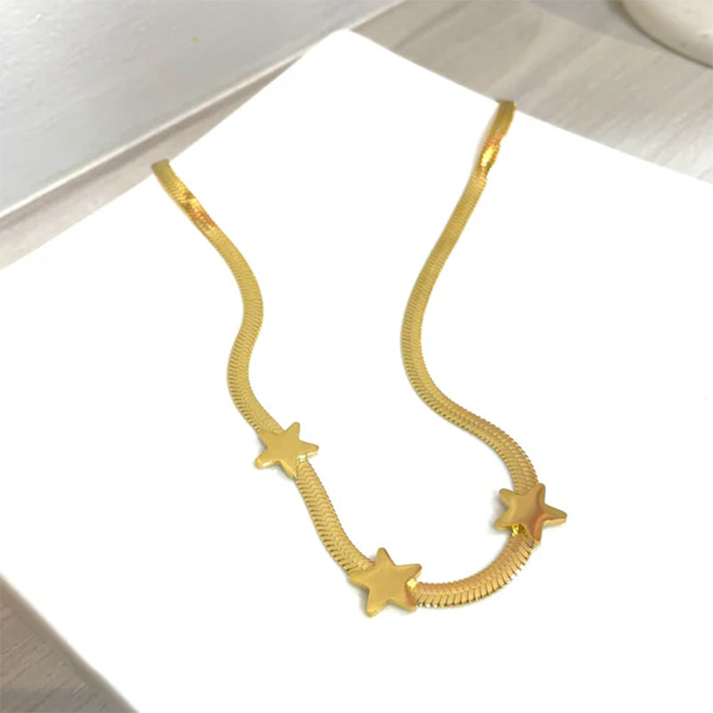 Collier en or Nguet