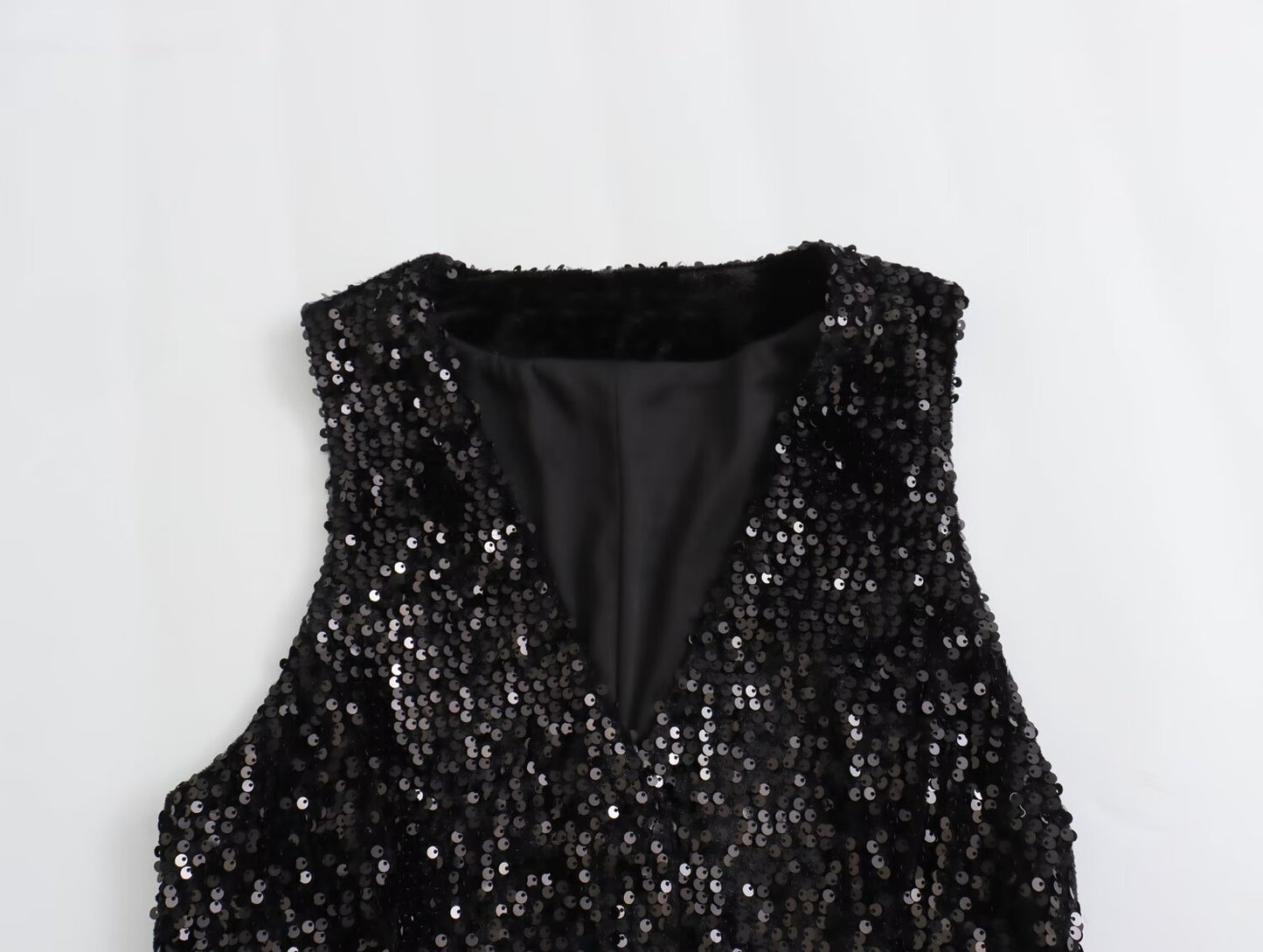 Serelise Beaded Tight Vest