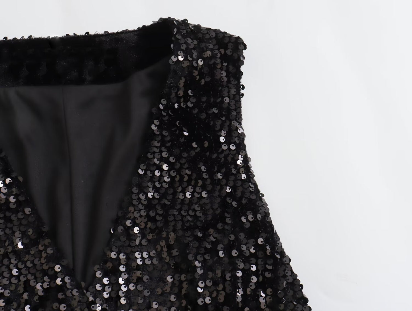Serelise Beaded Tight Vest