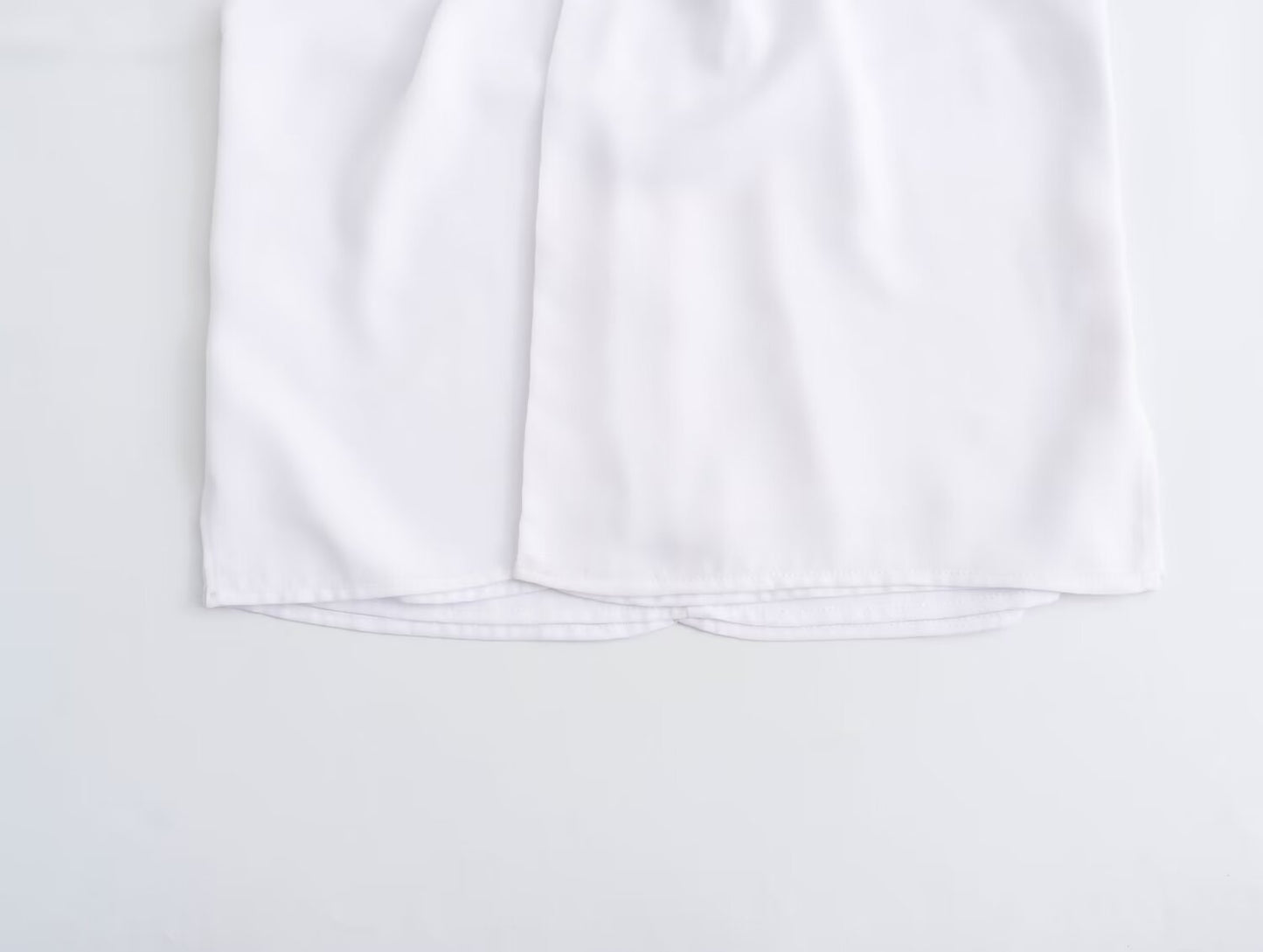Ama Backless Hanging Collar Top