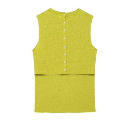 Nia Back Button Stitch Top