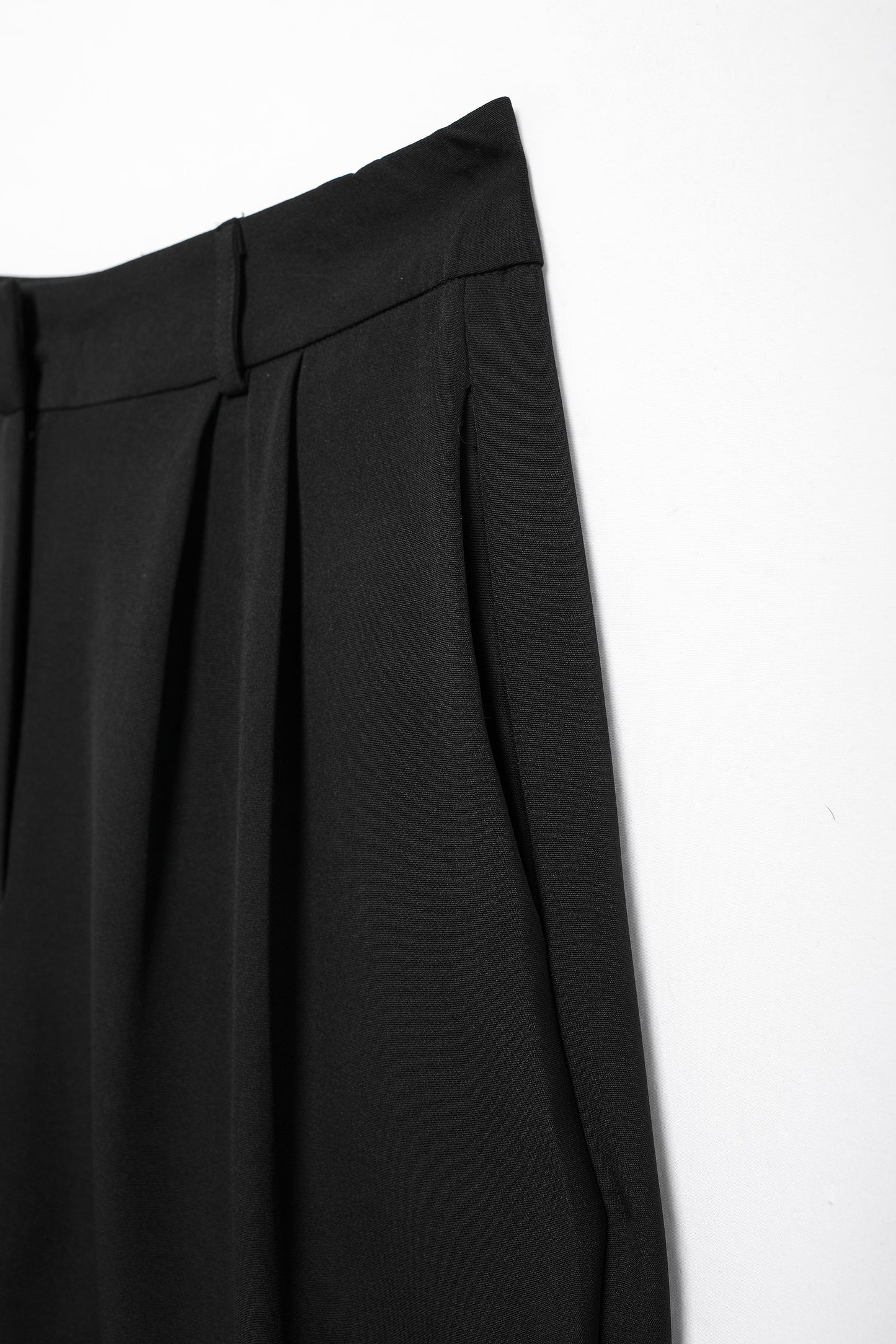 Pantalon Alarice taille haute à jambes larges