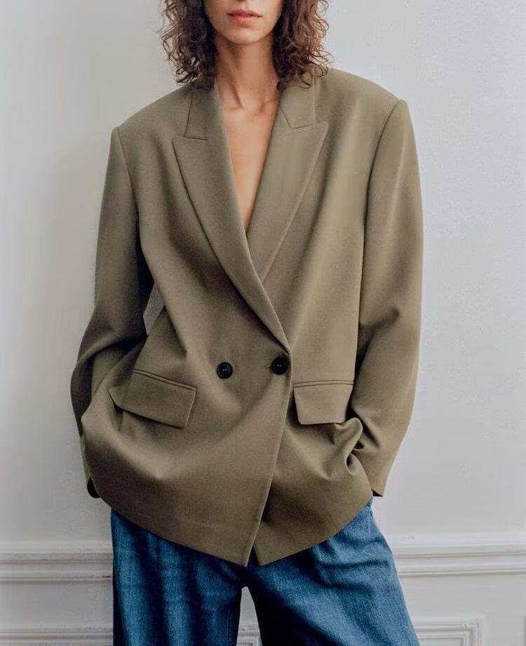 Aminata Double-Breasted Blazer