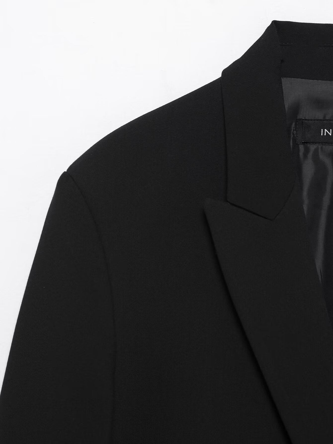 Aminata Double-Breasted Blazer