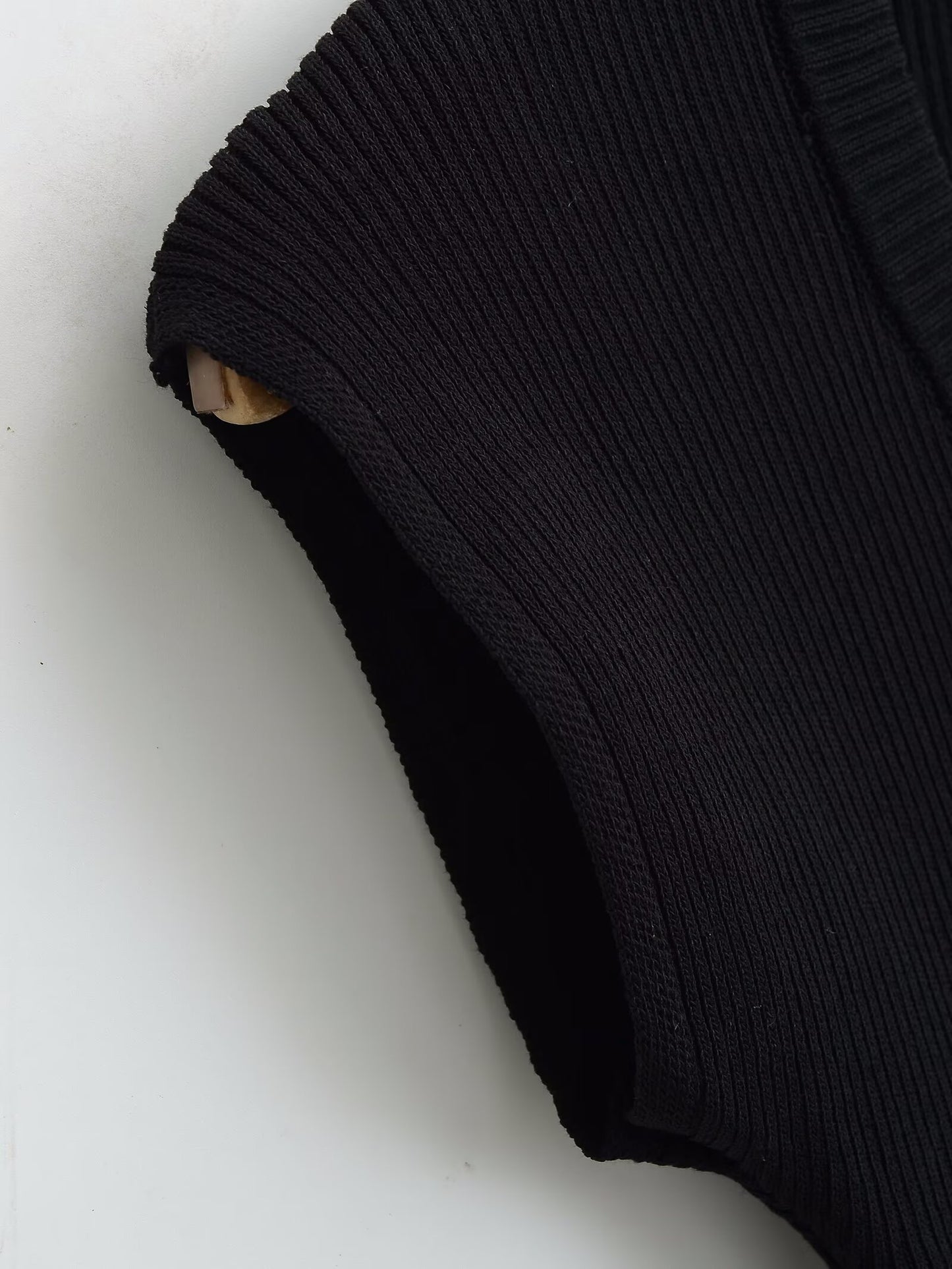 lina Simple Casual Slim Fit Top