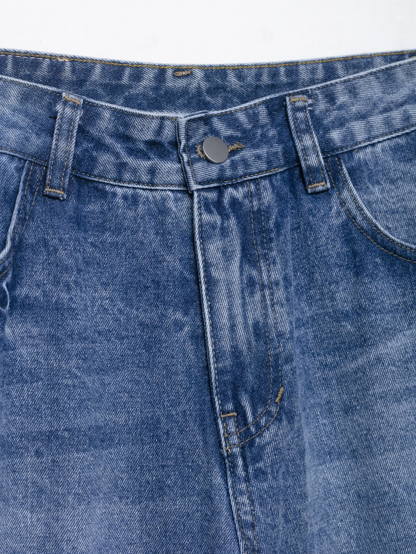 Jean Ayode taille haute à jambes droites - Description complète :