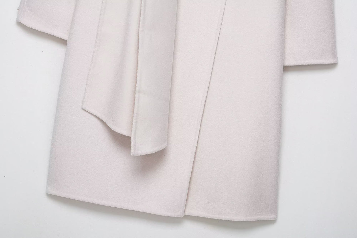 Manteau en laine à écharpe Lerato