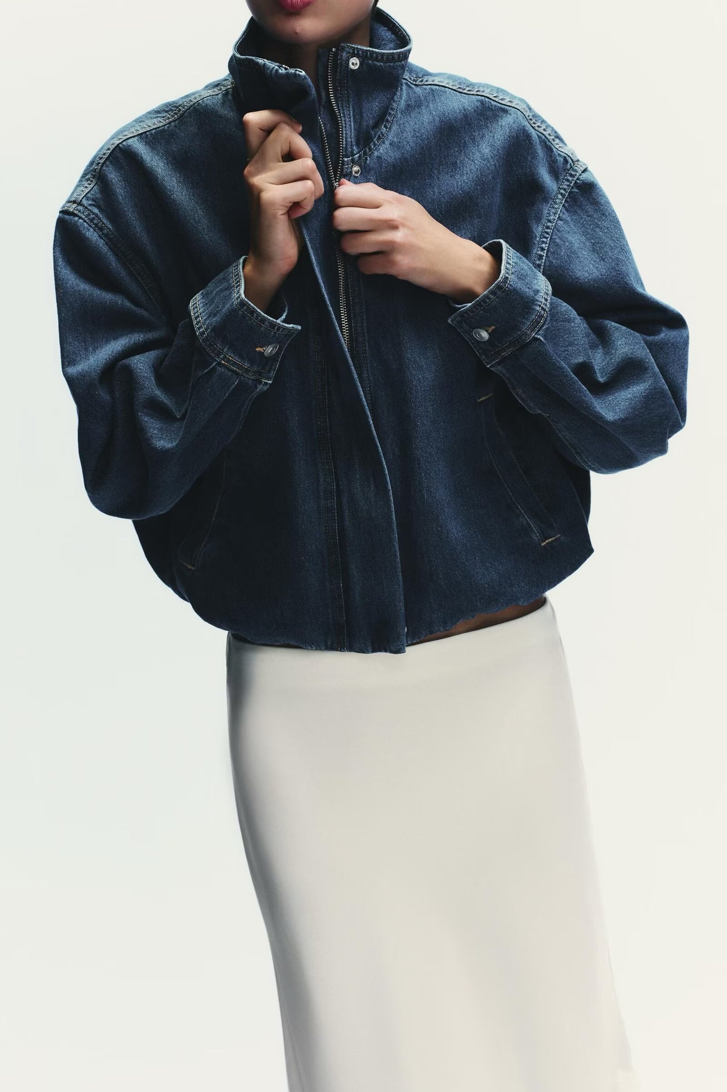 Veste en jean à col roulé style urbain chic