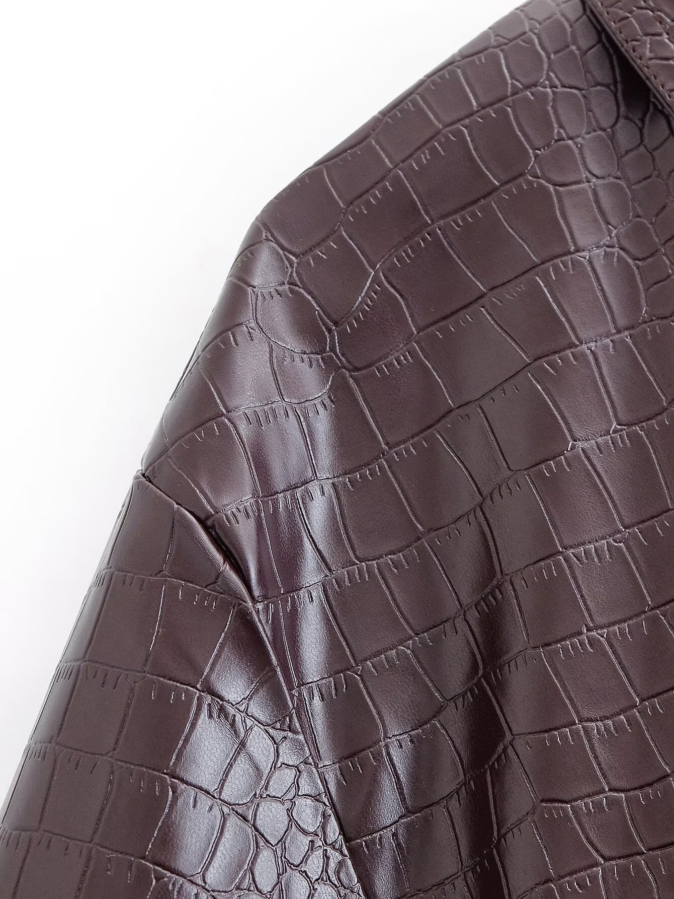 Valencia Crocodile Glossy Set