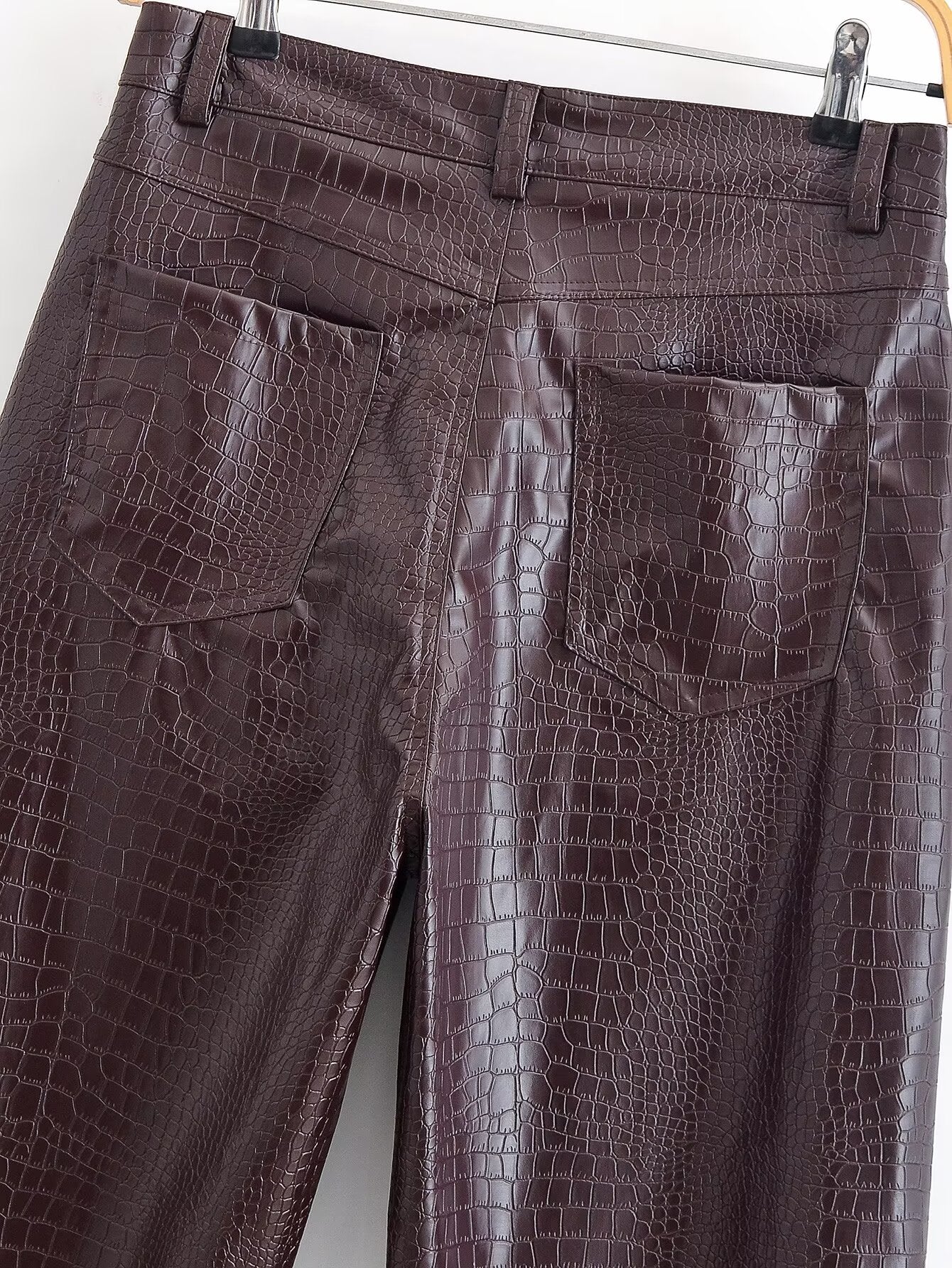 Valencia Crocodile Glossy Set