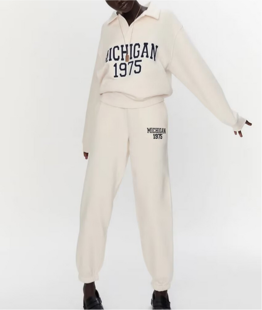 Temi Knit Set