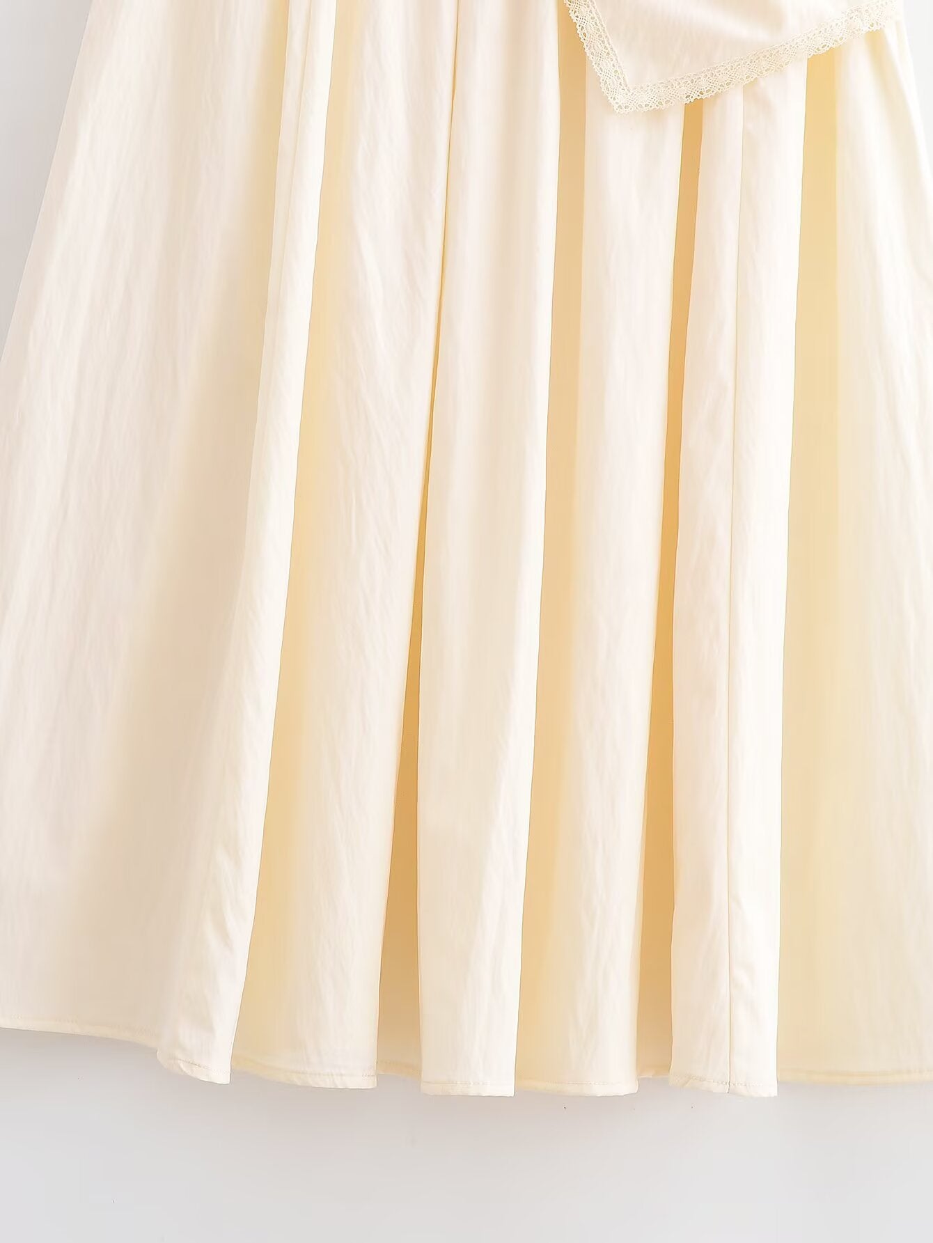 Zuberi Elegant Midi Skirt