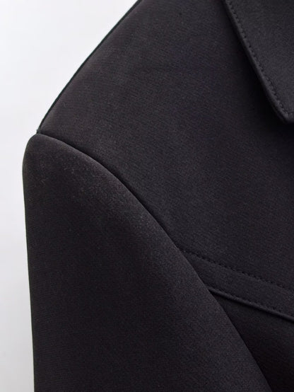 Tajiri Tailored Set