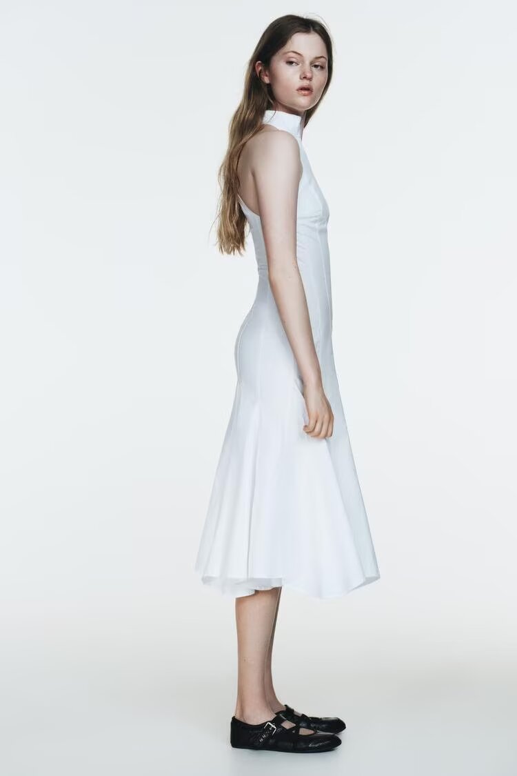 Kyauta Evening Gown