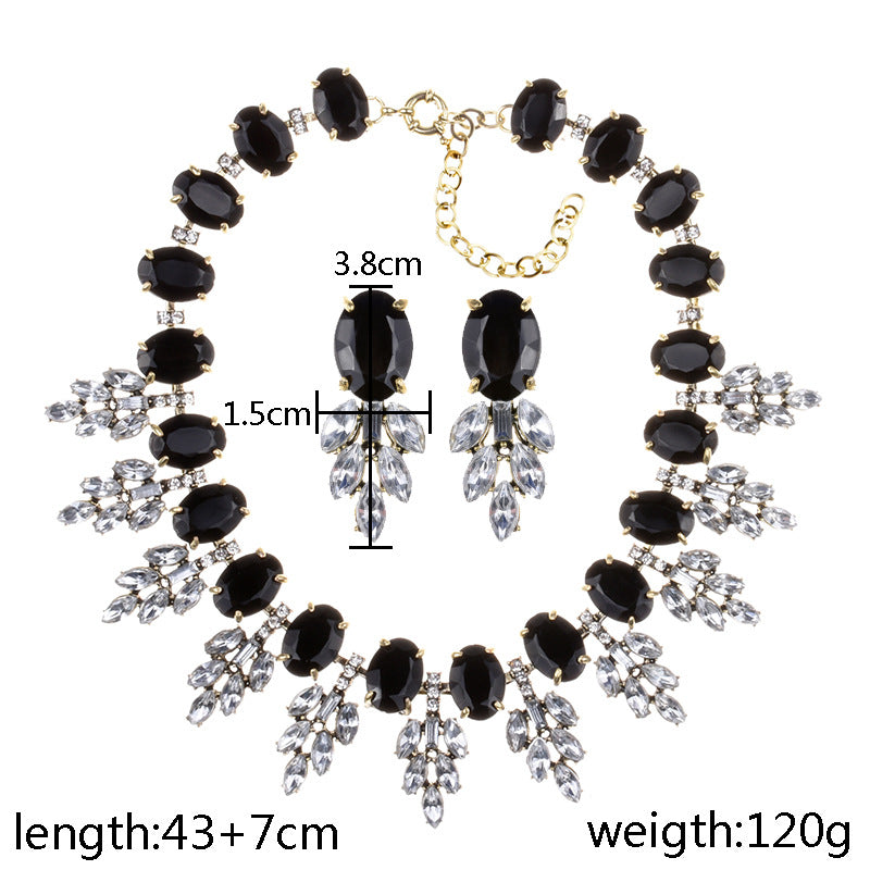 Zahara Crystal Necklace & Earrings Set