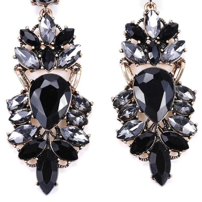 Boucles d'oreilles longues géométriques Zinika