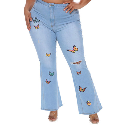 Jean en denim délavé brodé Amahle