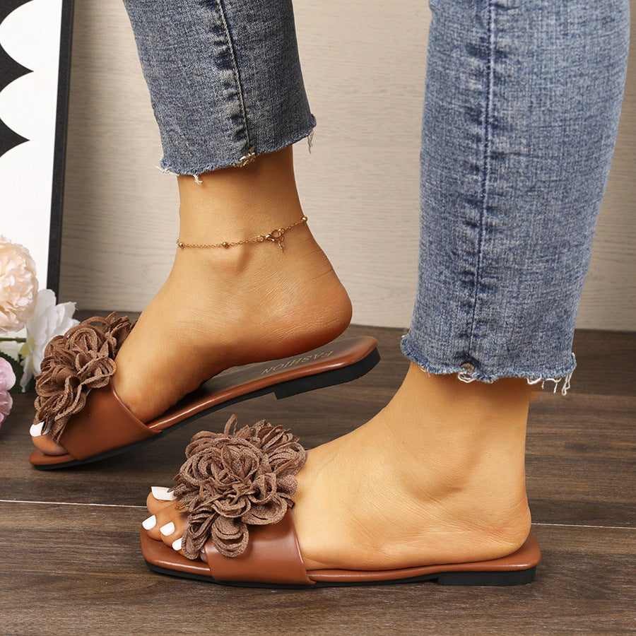 Zahira Floral Flat Slippers