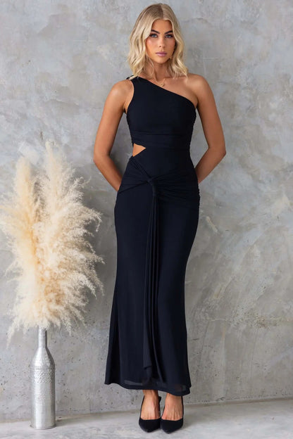Thioye Statement Piece