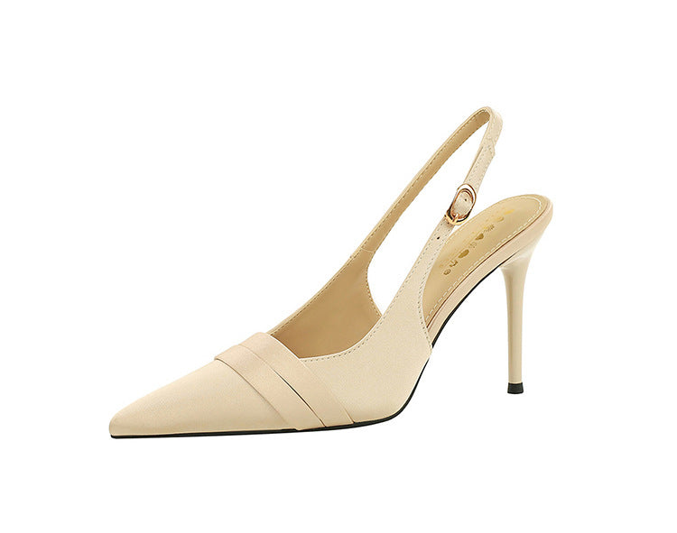 Winnie Heels