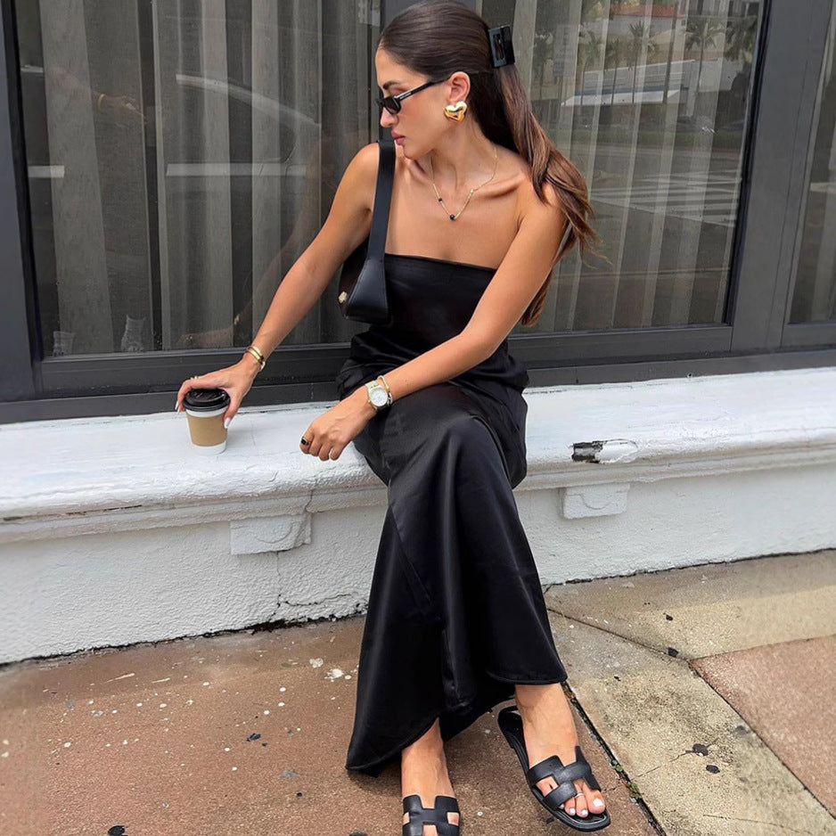 Robe en satin noir Ifunanya