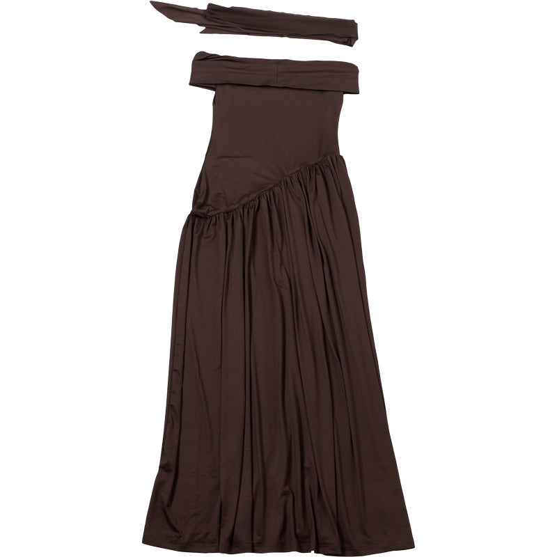 Robe Amira à col foulard fendue et dos nu