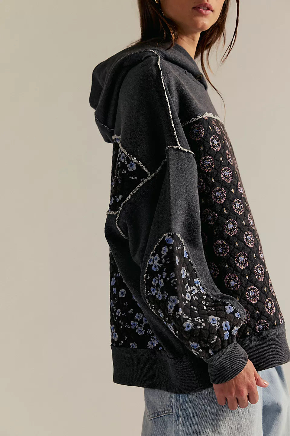 Sweat à capuche Nolita brodé Essence