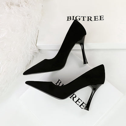 Keziah Wine Glass Pumps