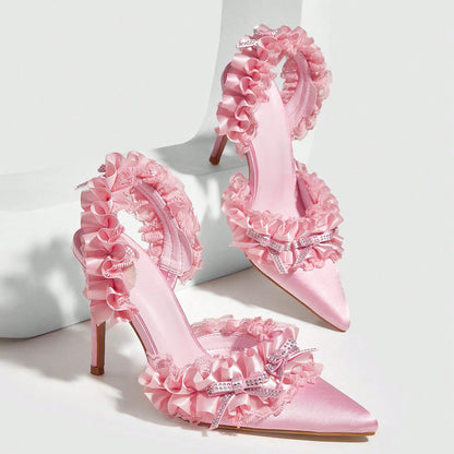 Escarpins en satin Ifunanya
