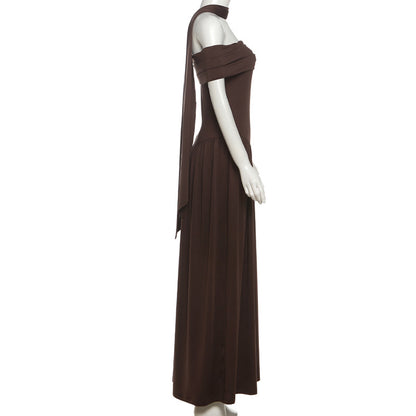 Robe Amira à col foulard fendue et dos nu