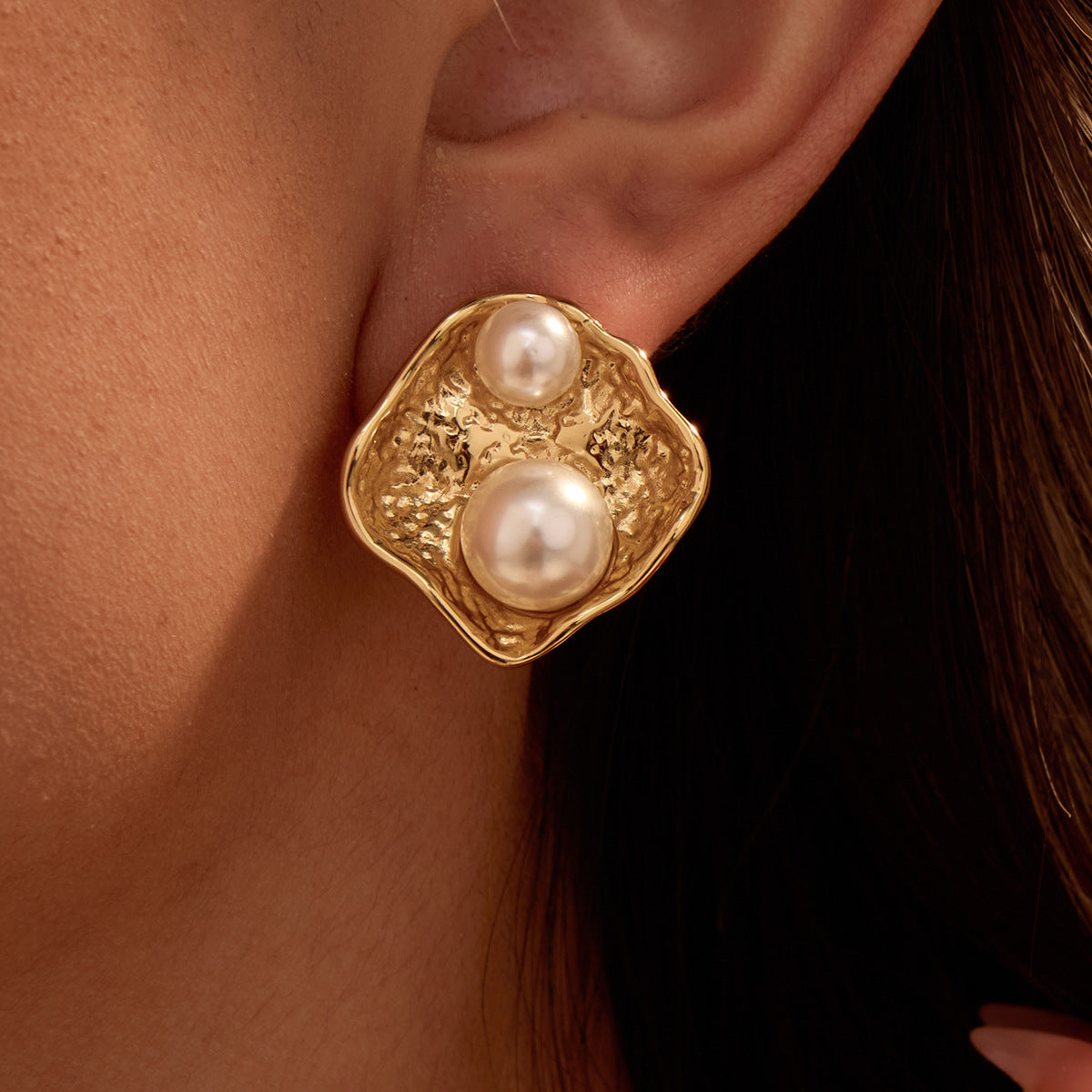 Boucles d'oreilles Zahara Pearl à motif floral