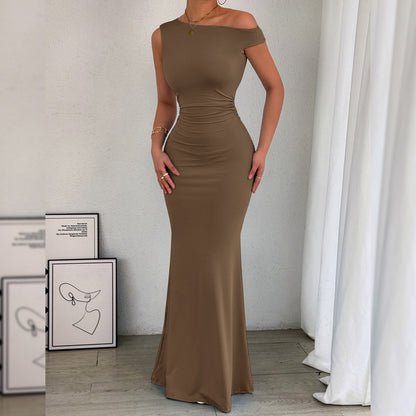 Robe sexy sans manches à col sirène Kito