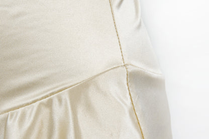 Robe Nolya cintrée à fente haute