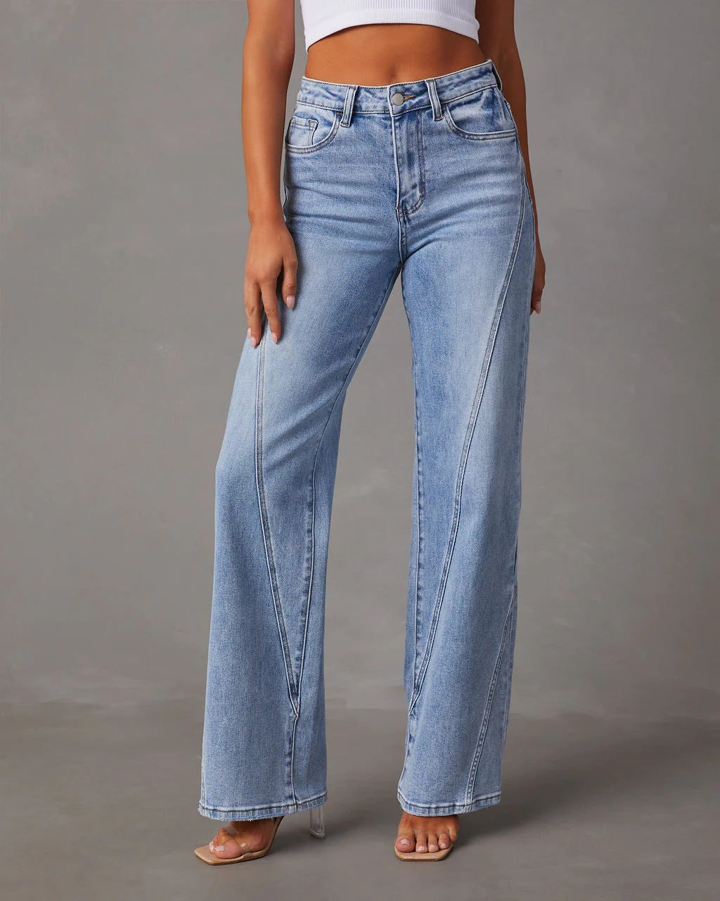 Jean Taliya à jambes larges et coutures lâches