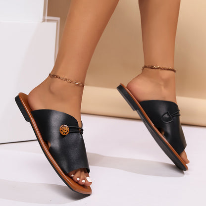 Adama Square Strap Flats