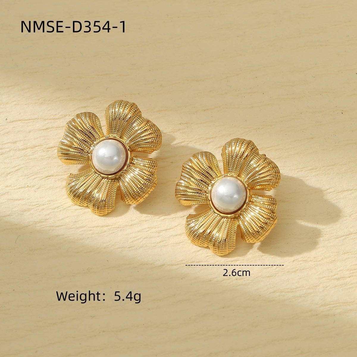 Boucles d'oreilles Zahara Pearl à motif floral