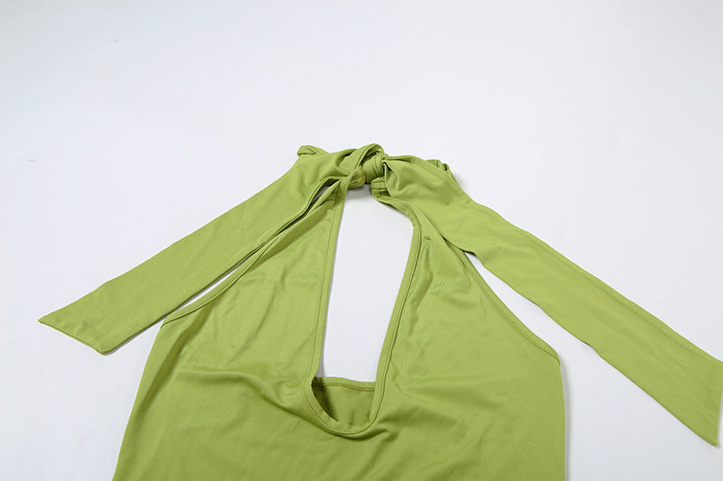 Robe Ziyana dos nu fendue et licou