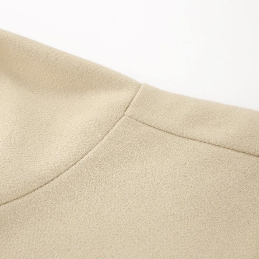 Manteau à revers en laine Ayoka