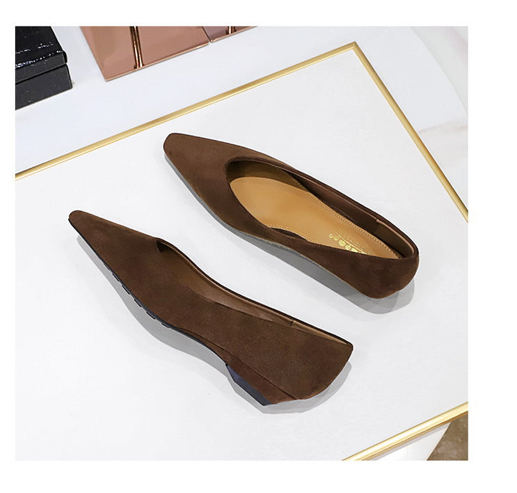 Suri Pointed Everyday Flats