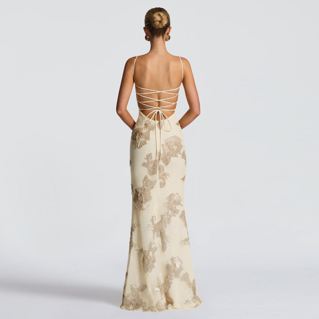 Robe longue Nyali dos nu à lacets