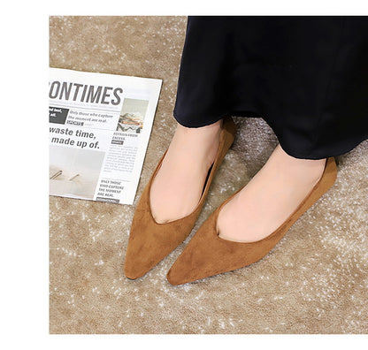 Suri Pointed Everyday Flats