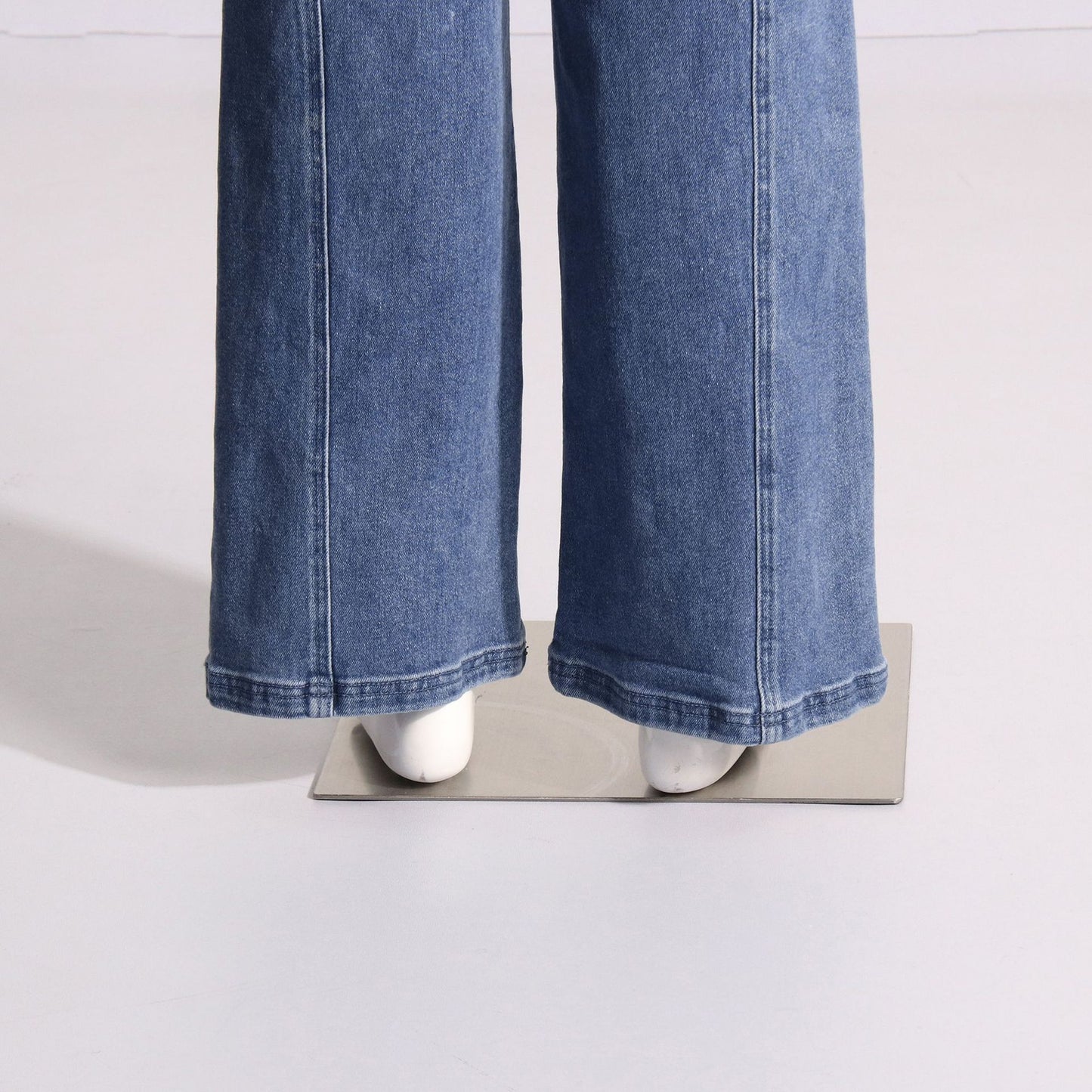 Jean slim taille haute Nalira à nœud papillon