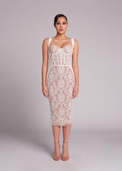 Makena Statement Piece