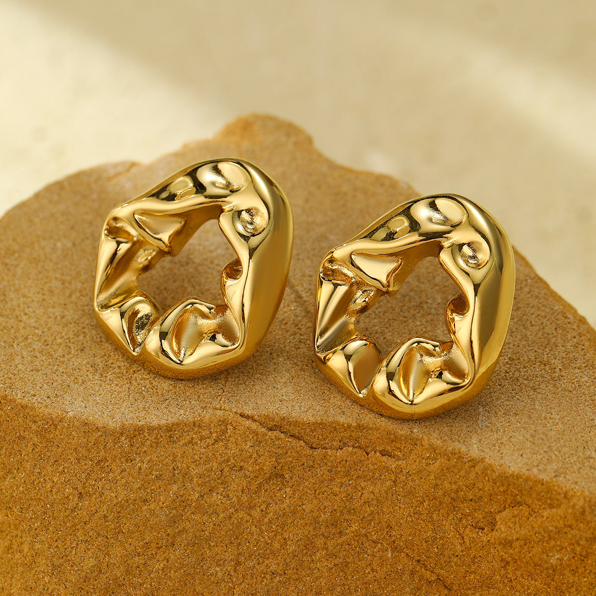 Boucles d'oreilles plissées Azalia Lava