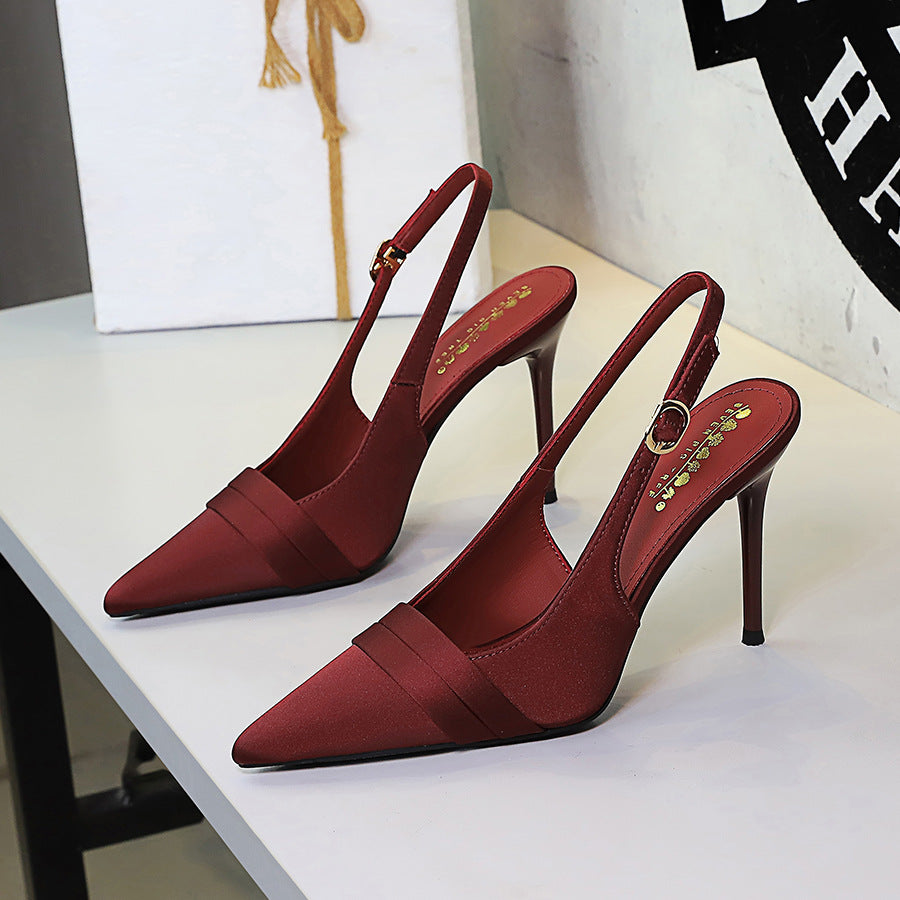 Winnie Heels