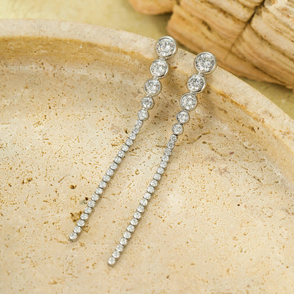 Boucles d'oreilles Zayira Wild à franges en zircon