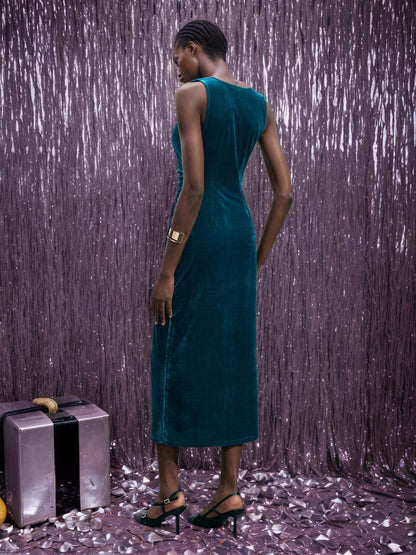 Isolde Sleeveless Velvet Evening Dress
